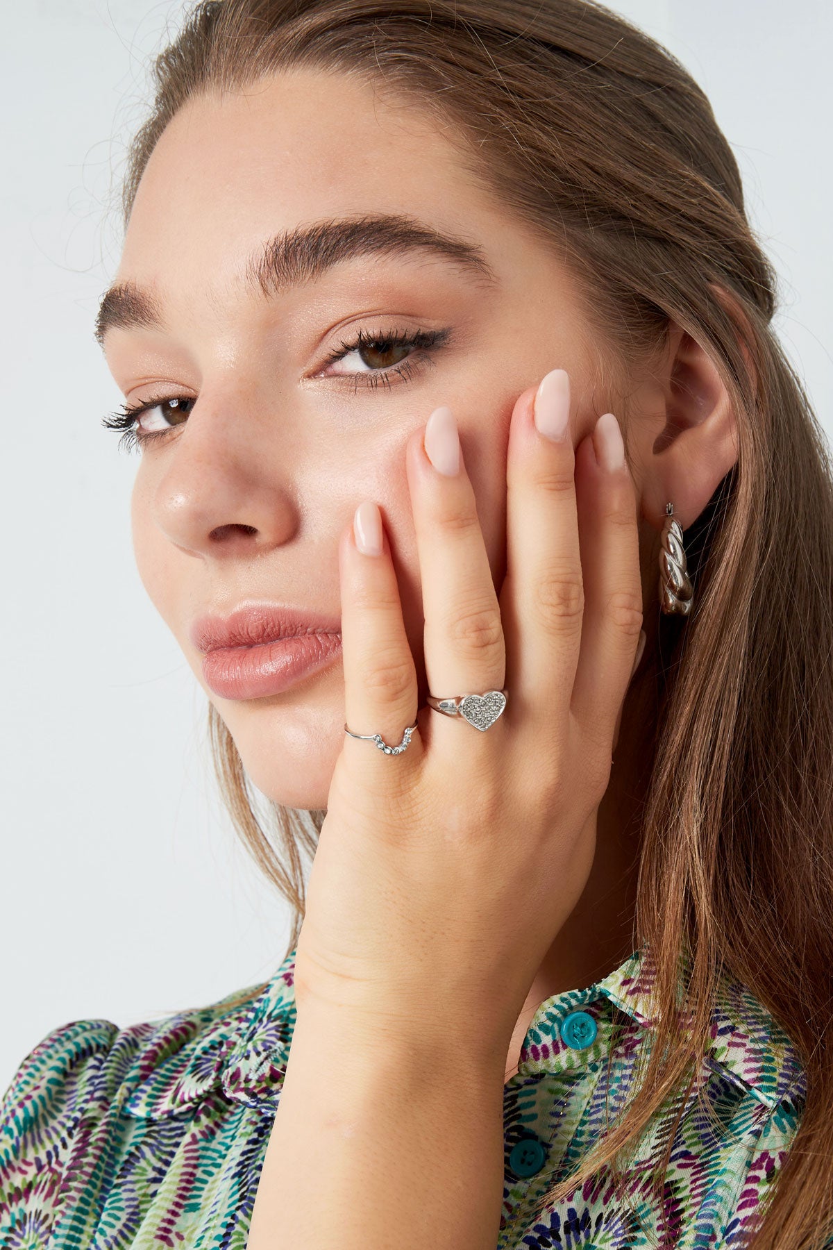 Ring met maan vorm en steentjes - goud