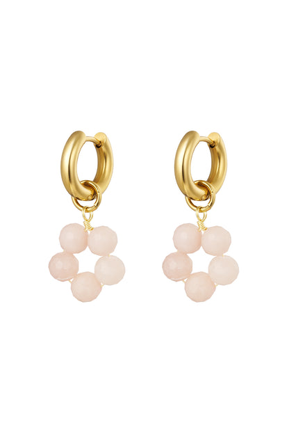Oorbellen met roze kralen bloem hanger - goud